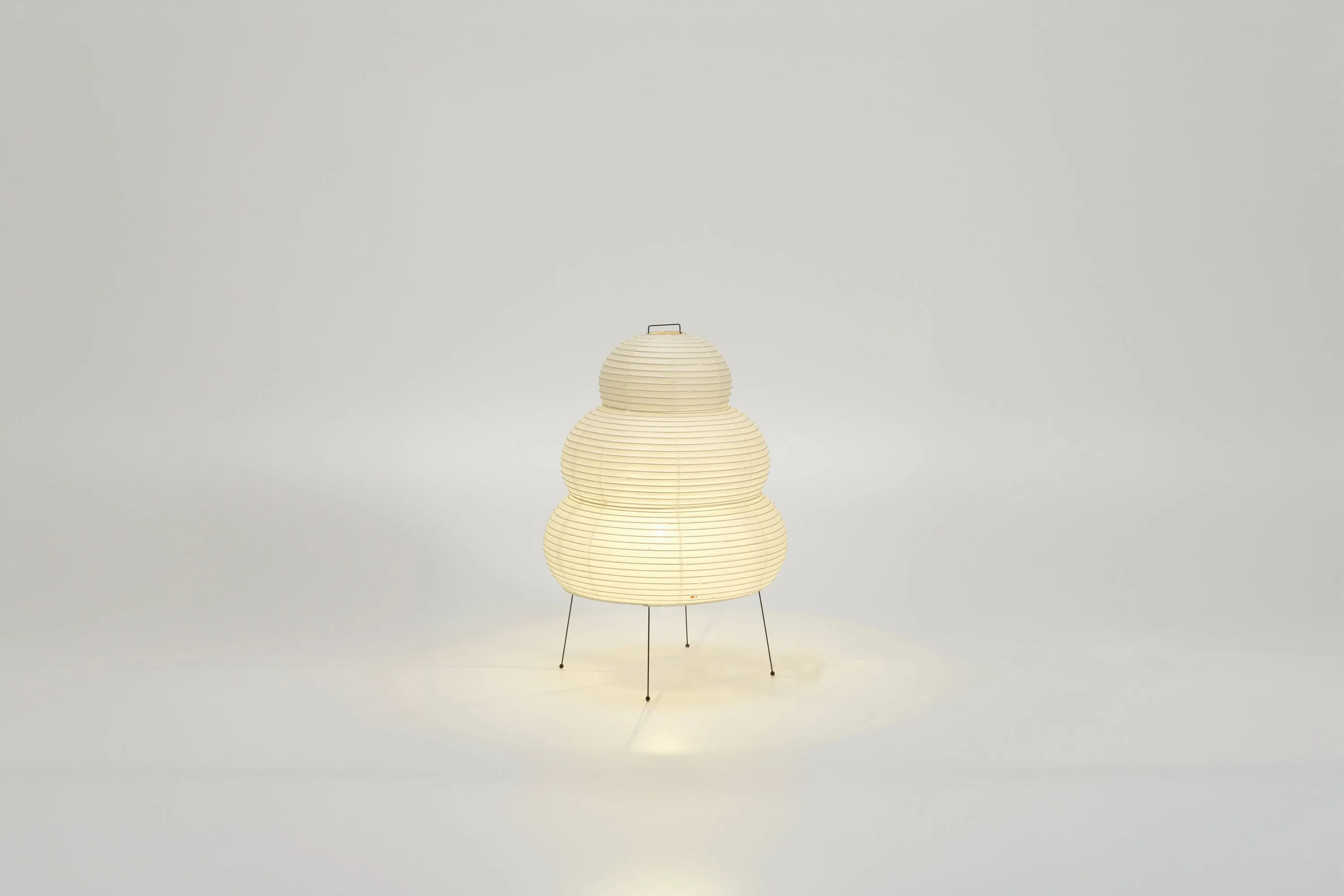 Akari 24N Table Lamp