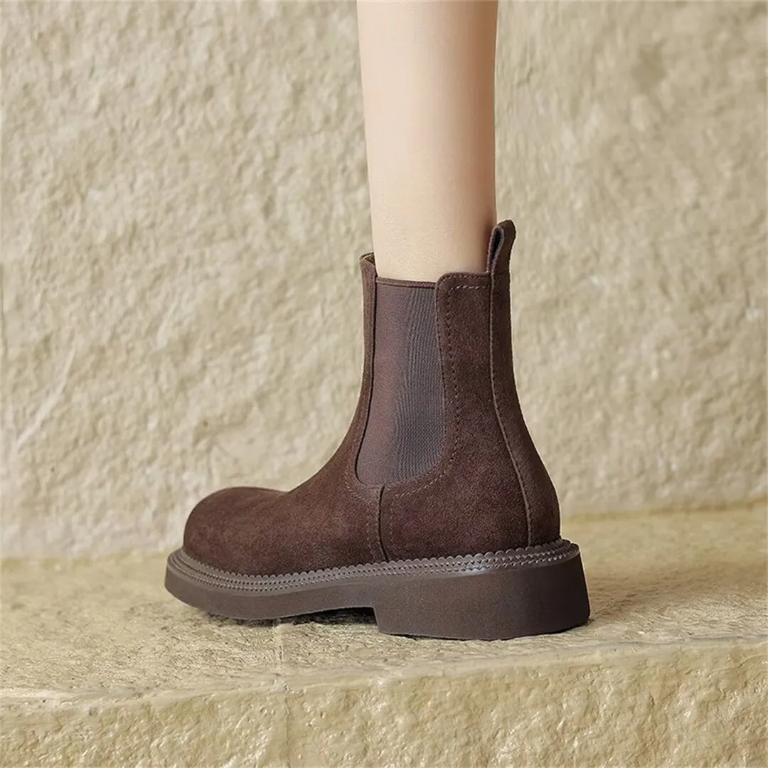 Casual Comfort RoundToe Ankle Boots