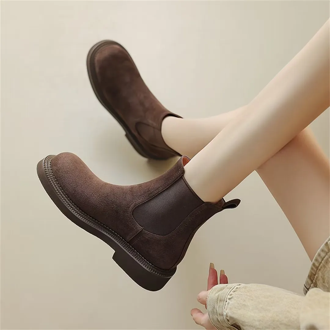 Casual Comfort RoundToe Ankle Boots