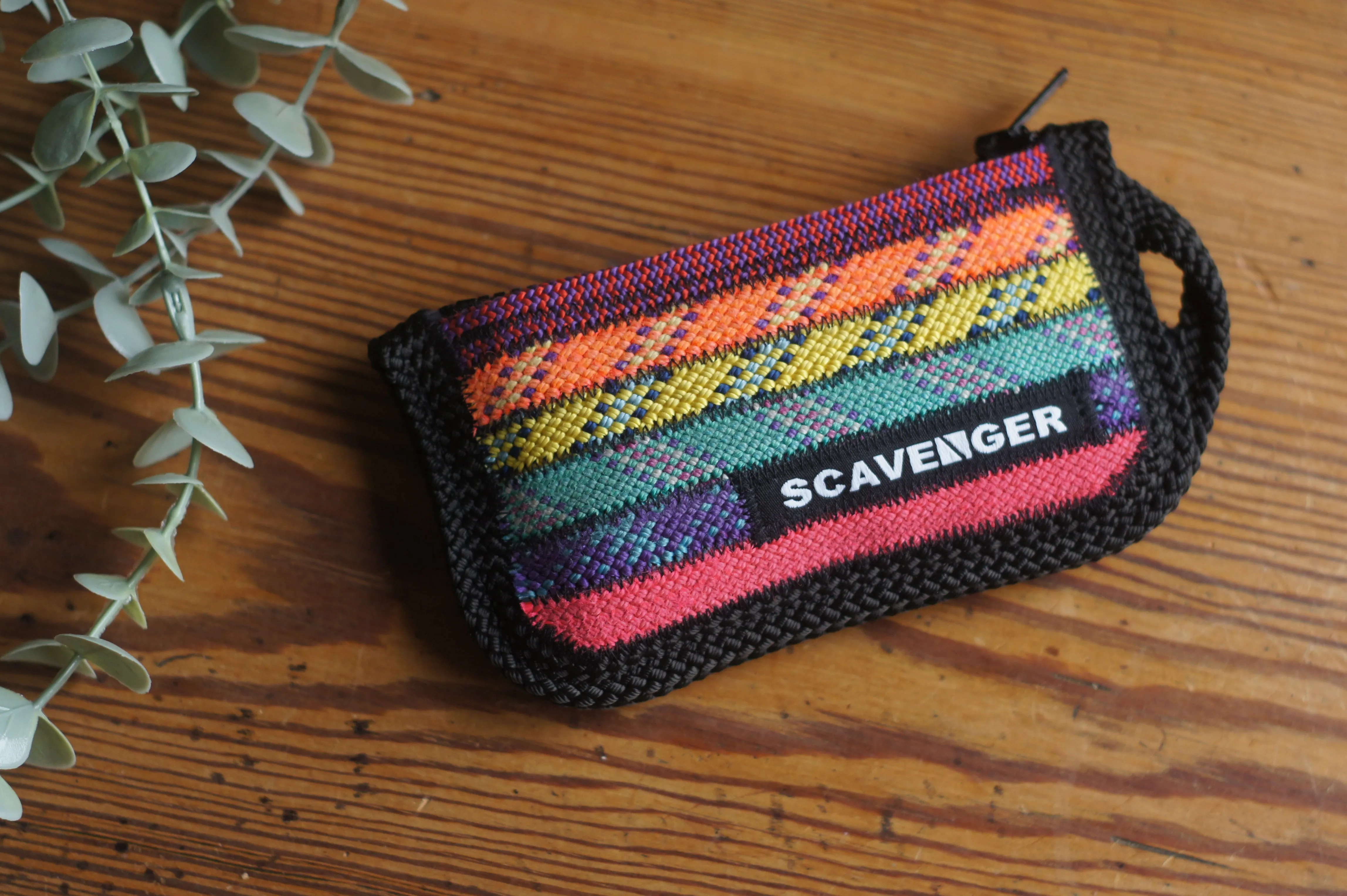 Medium Zip Pouch - Rainbow